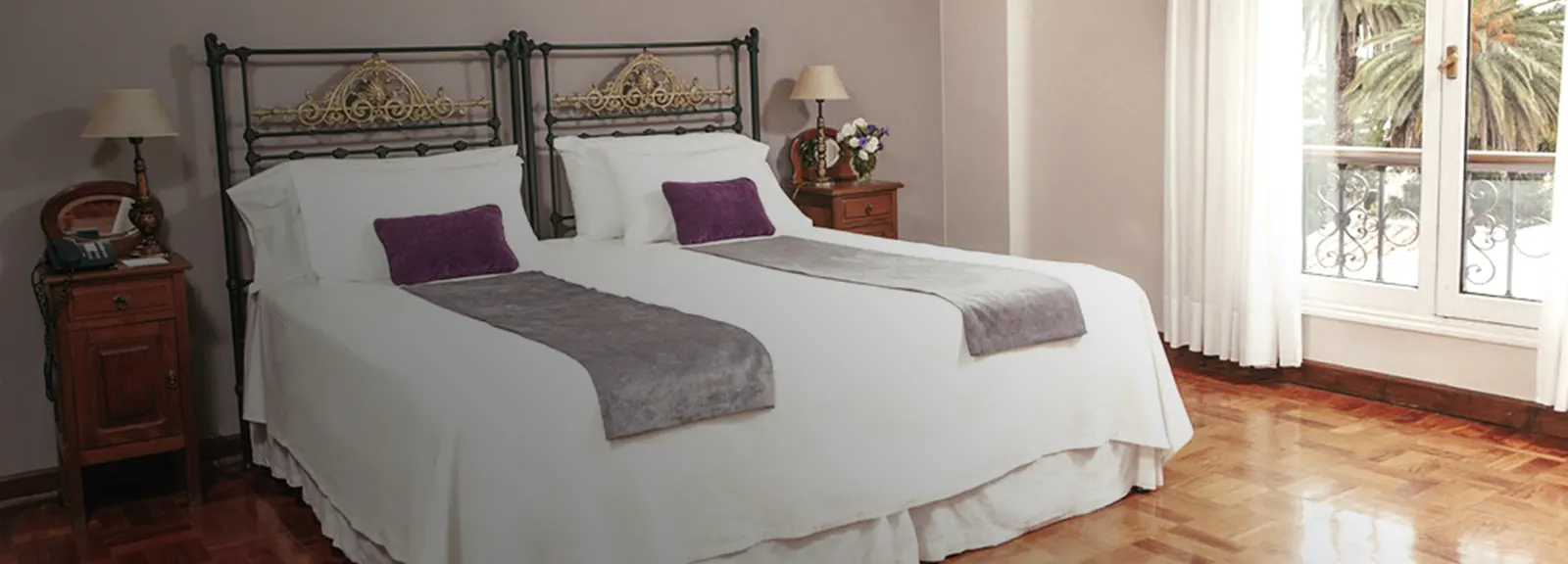Elegant Rooms